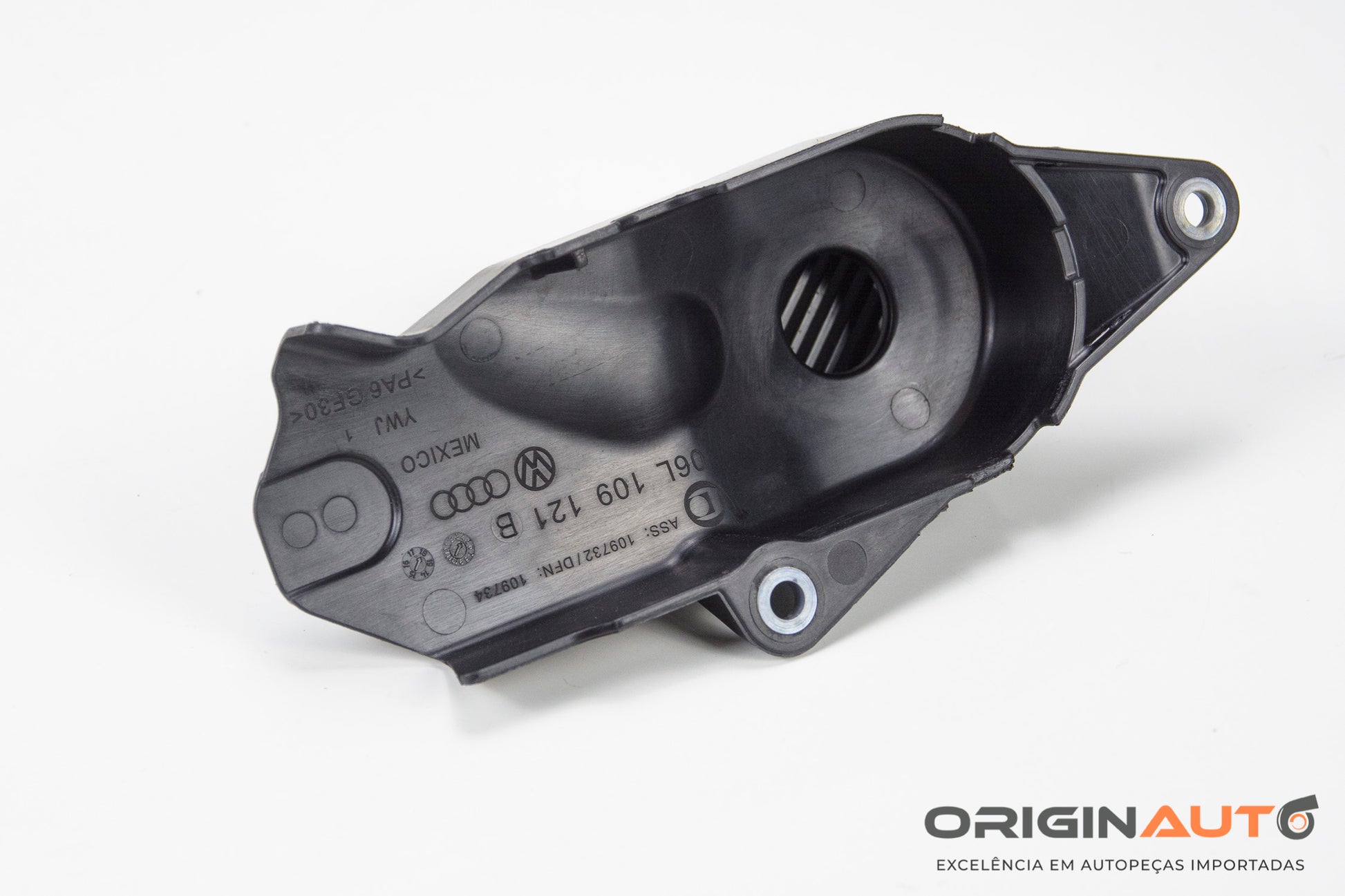 Capa Protecao Correia Bomba Agua Volkswagen Tiguan R-Line 2.0 2018 06L109121B