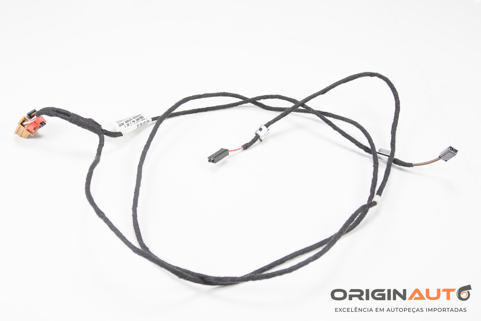 Chicote Tampa Traseira Volkswagen Tiguan R-Line 2.0 2018 5Na971175