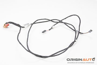 Chicote Tampa Traseira Volkswagen Tiguan R-Line 2.0 2018 5Na971175