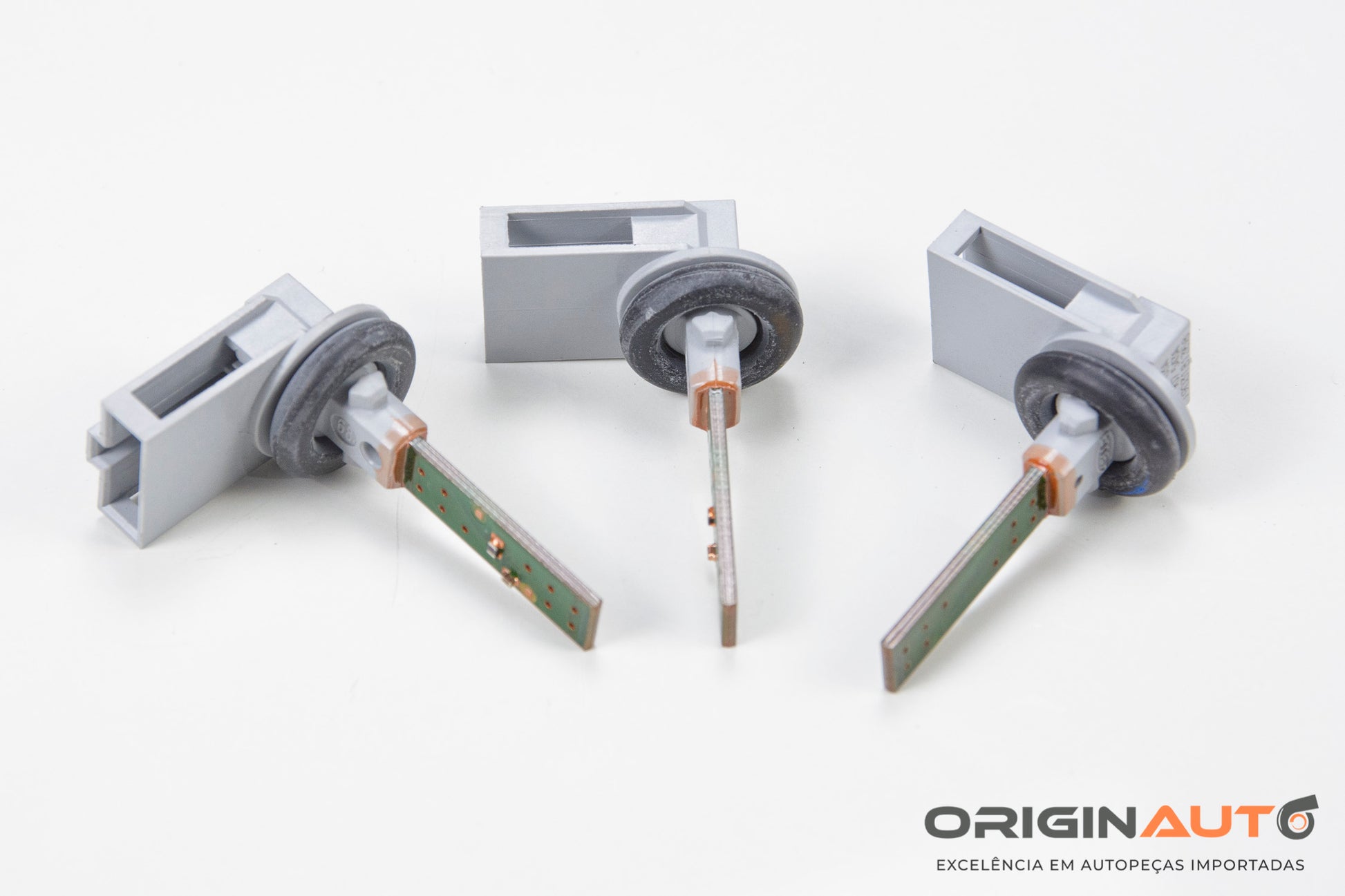 Sensor Radiador Volkswagen Tiguan R-Line 2.0 2018 300907543A - Unidade