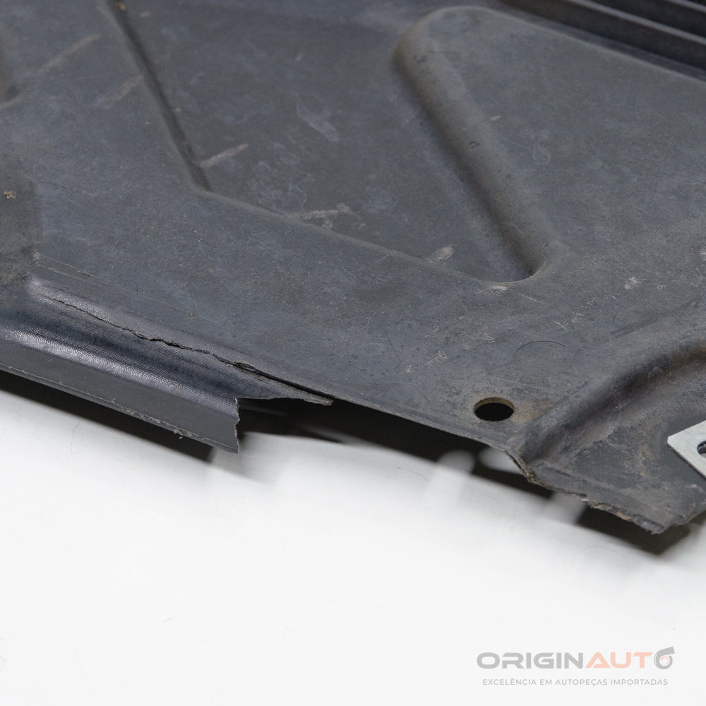 Protetor Assoalho Traseiro Direito Mercedes Cla 200 1.6 2018 A2466840600