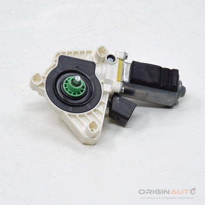 Motor Vidro Eletrico Dianteiro Direito Mercedes Cla 200 1.6 2018 A55383110