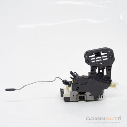 Fechadura Eletrica Dianteira Esquerda Mercedes Cla 200 1.6 2018 A0997201901