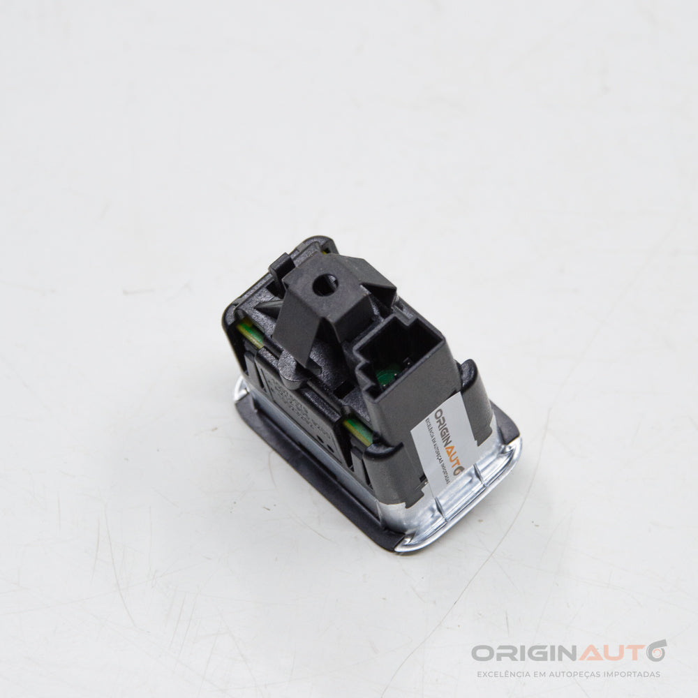 Botao Porta Malas Mercedes Cla 200 1.6 2018 A2129059200