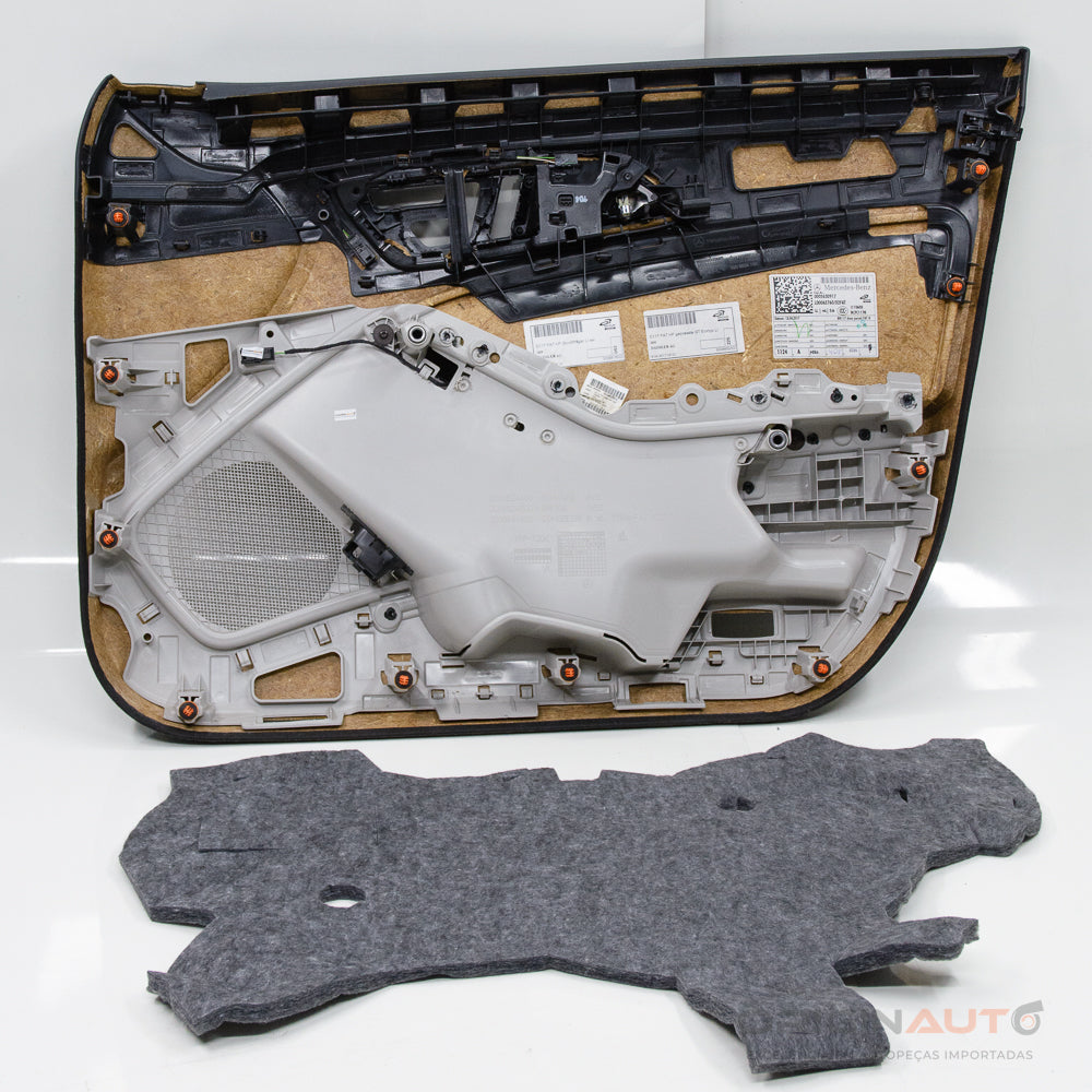 Forro Porta Dianteiro Esquerdo Mercedes Cla 200 1.6 2018 A1177200301