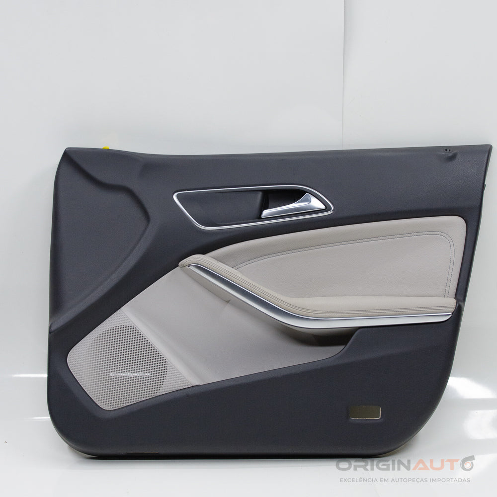 Forro Porta Dianteiro Direito Mercedes Cla 200 1.6 2018 A1177200401