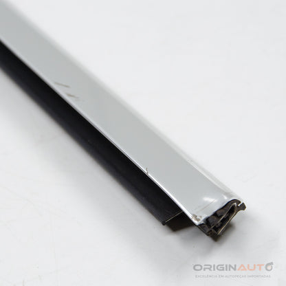 Pestana Externa Porta Dianteira Direita Mercedes Cla 200 1.6 2018 A1177250282