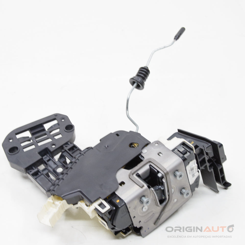 Fechadura Eletrica Dianteira Direita Mercedes Cla 200 1.6 2018 A0997202201