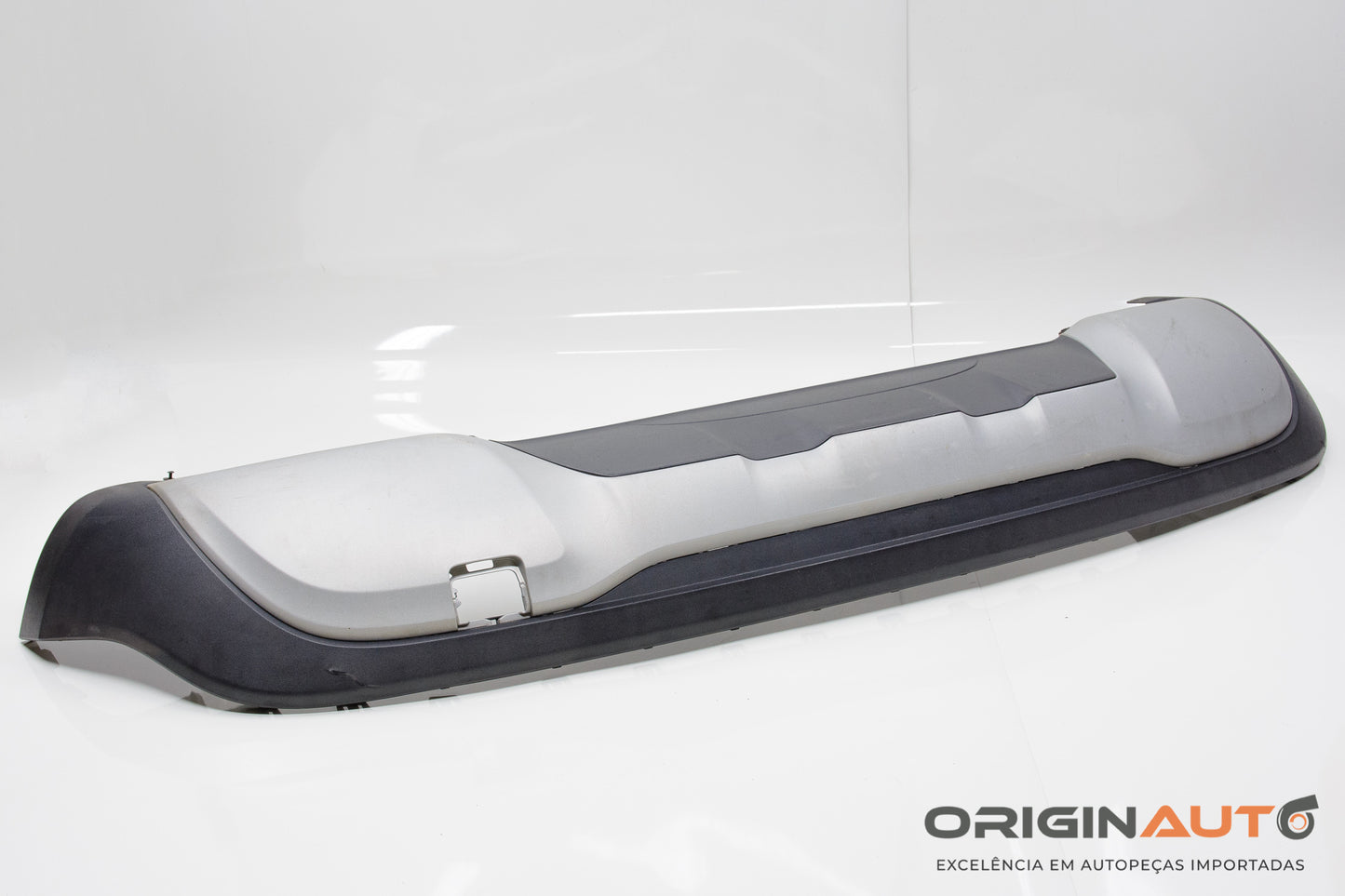 Parachoque Traseiro Inferior Mercedes Gla 200 2018 A1568850702 / A1568852400