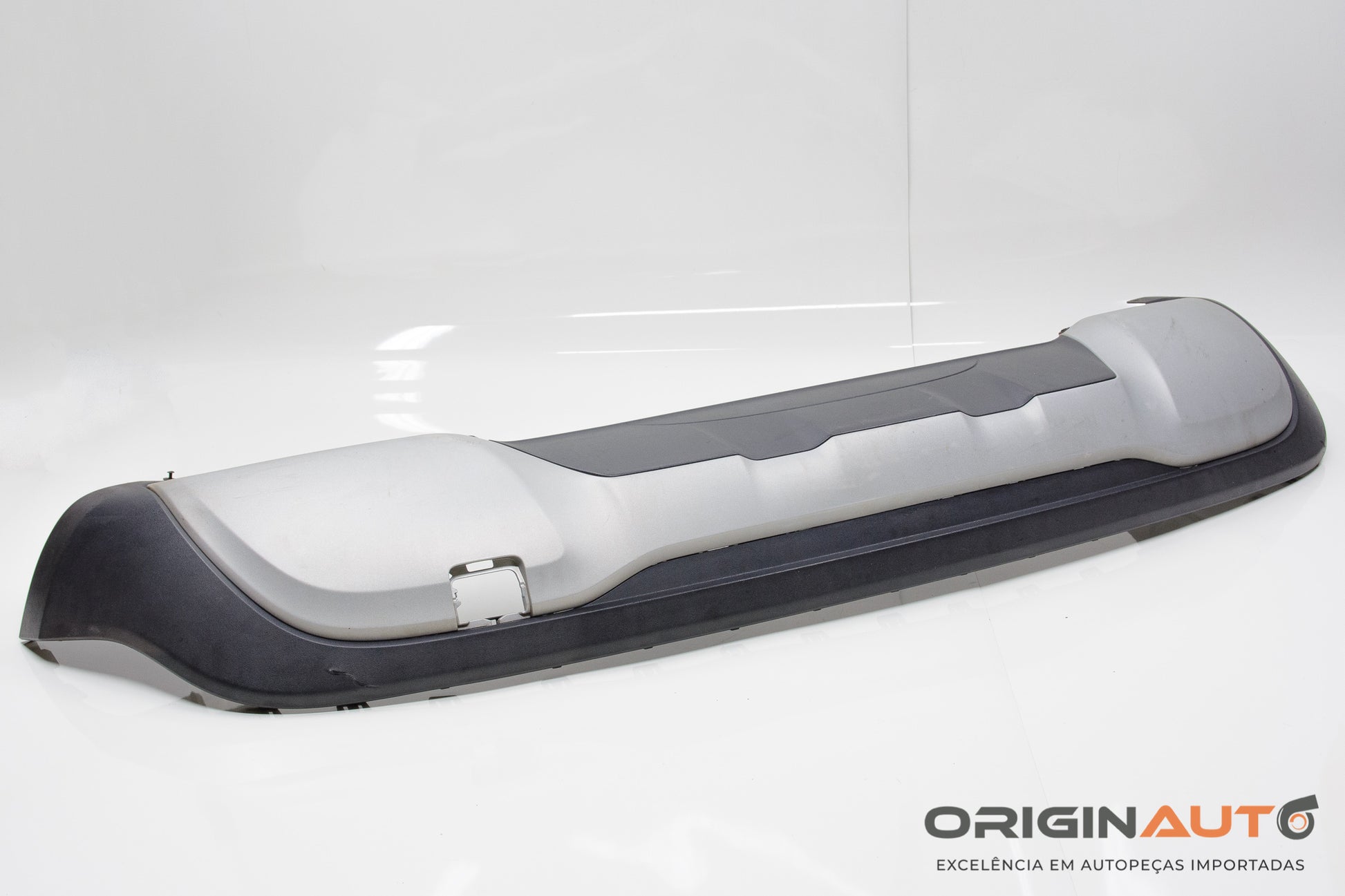 Parachoque Traseiro Inferior Mercedes Gla 200 2018 A1568850702 / A1568852400