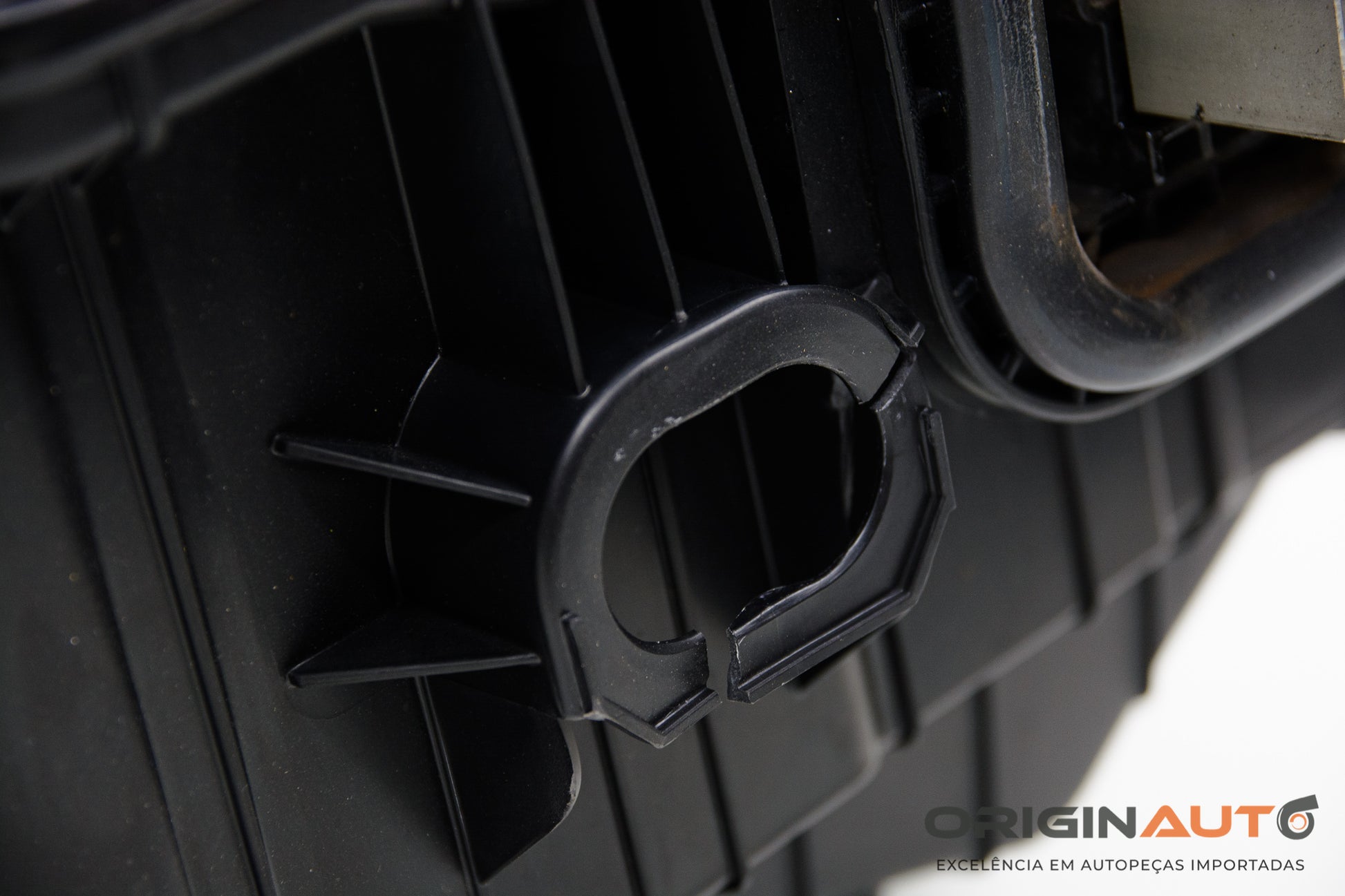 Caixa Evaporadora A/C Mercedes Gla 200 2018 A2468203315