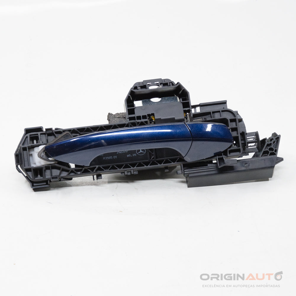 Macaneta Externa Dianteira Direita Mercedes Cla 200 1.6 2018 A2047601634