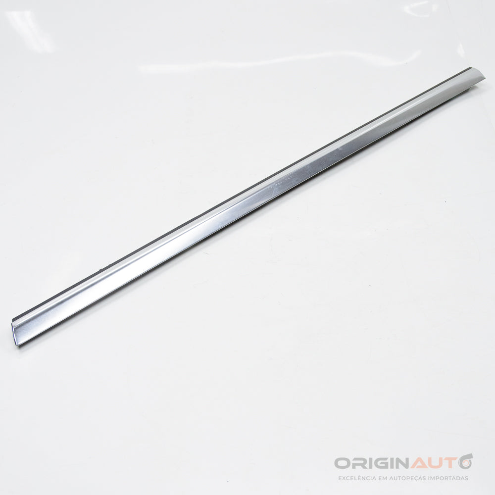 Pestana Externa Porta Traseira Direita Mercedes Cla 200 1.6 2018 A1177350282