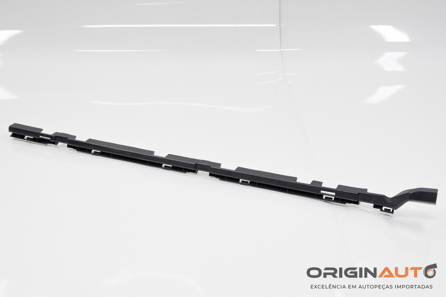 Suporte Caixa Ar Dianteira Direita Mercedes Gla 200 2018 A1566980214