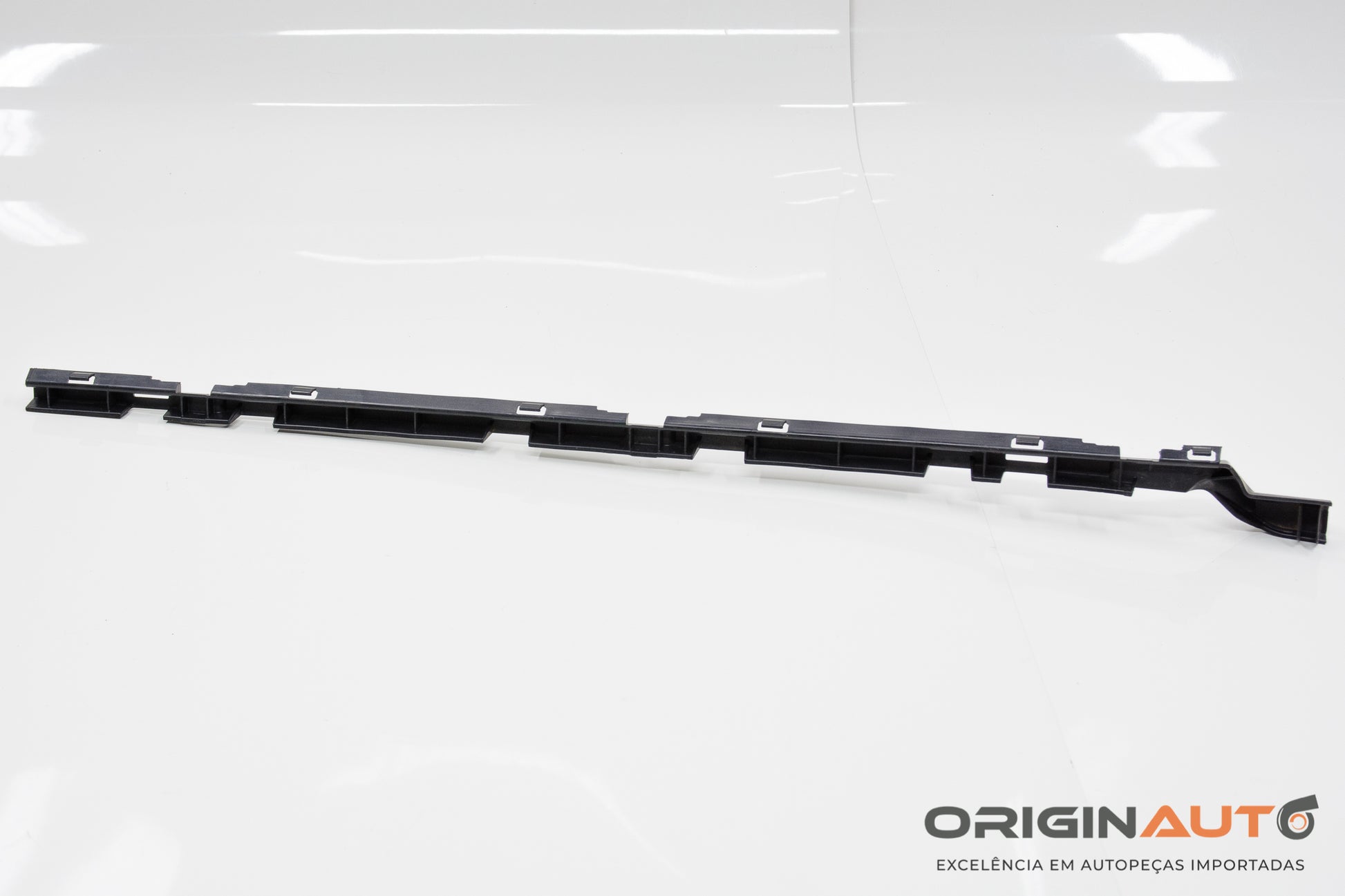 Suporte Caixa Ar Dianteira Direita Mercedes Gla 200 2018 A1566980214