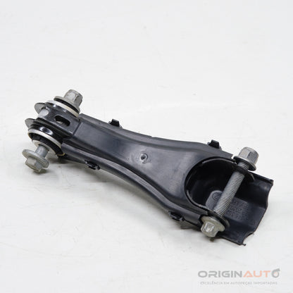 Braco Suspensao Traseiro Direito Mercedes Cla 200 1.6 2018 A2463520788