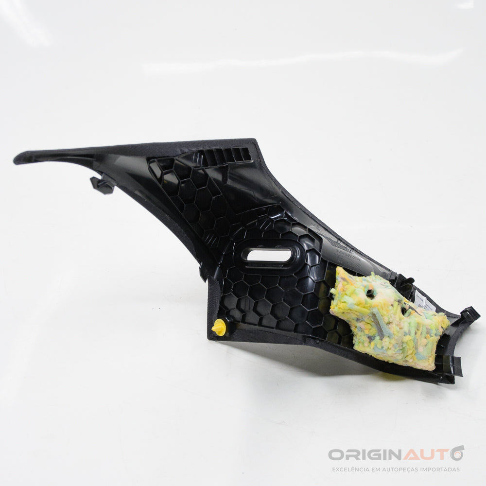 Moldura Acabamento Sup Coluna C Direita Mercedes Cla 200 1.6 2018 A1176906000