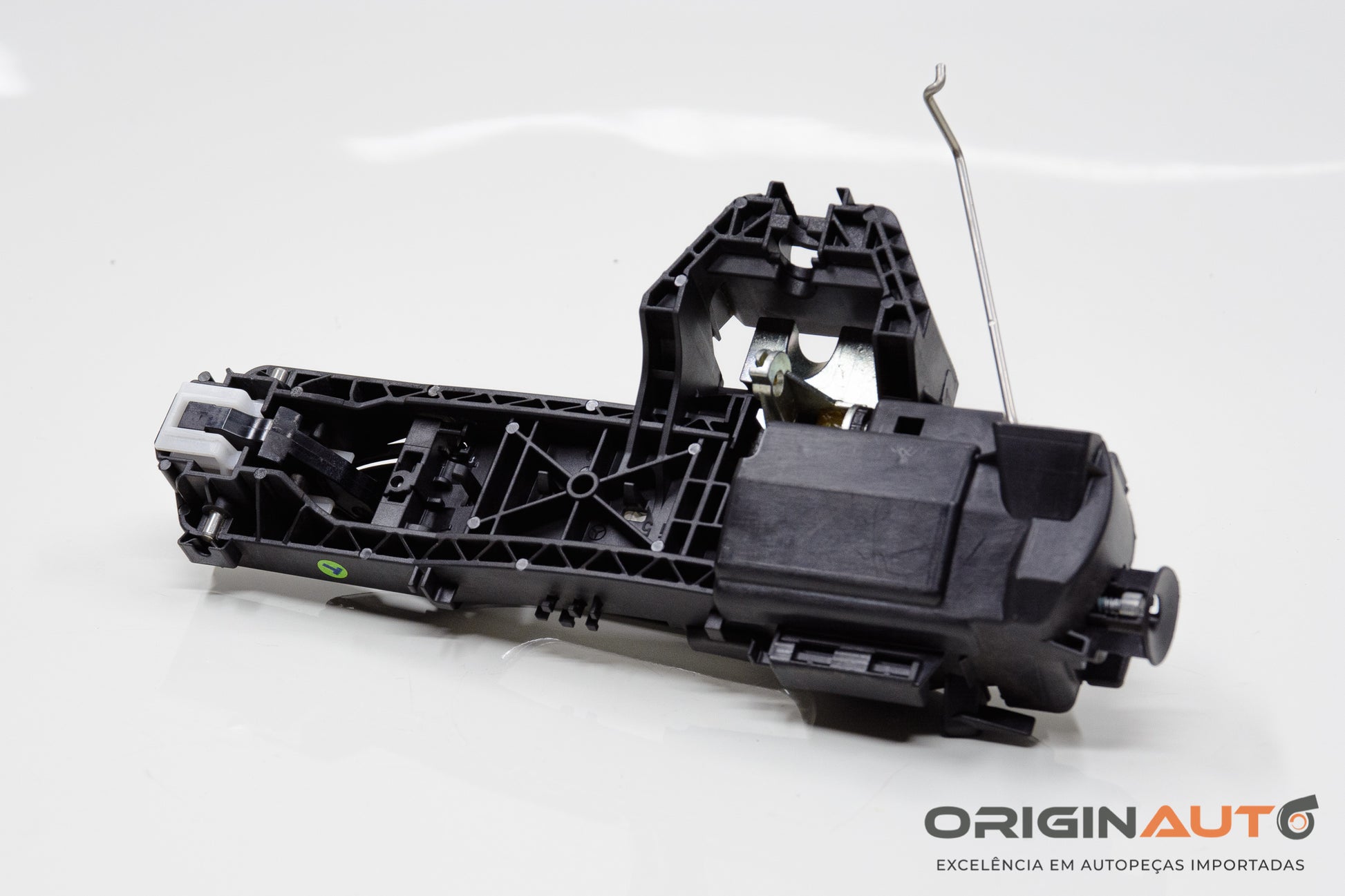 Macaneta Com Suporte Dianteira Esquerda Mercedes Gla 200 2018 A2047601700