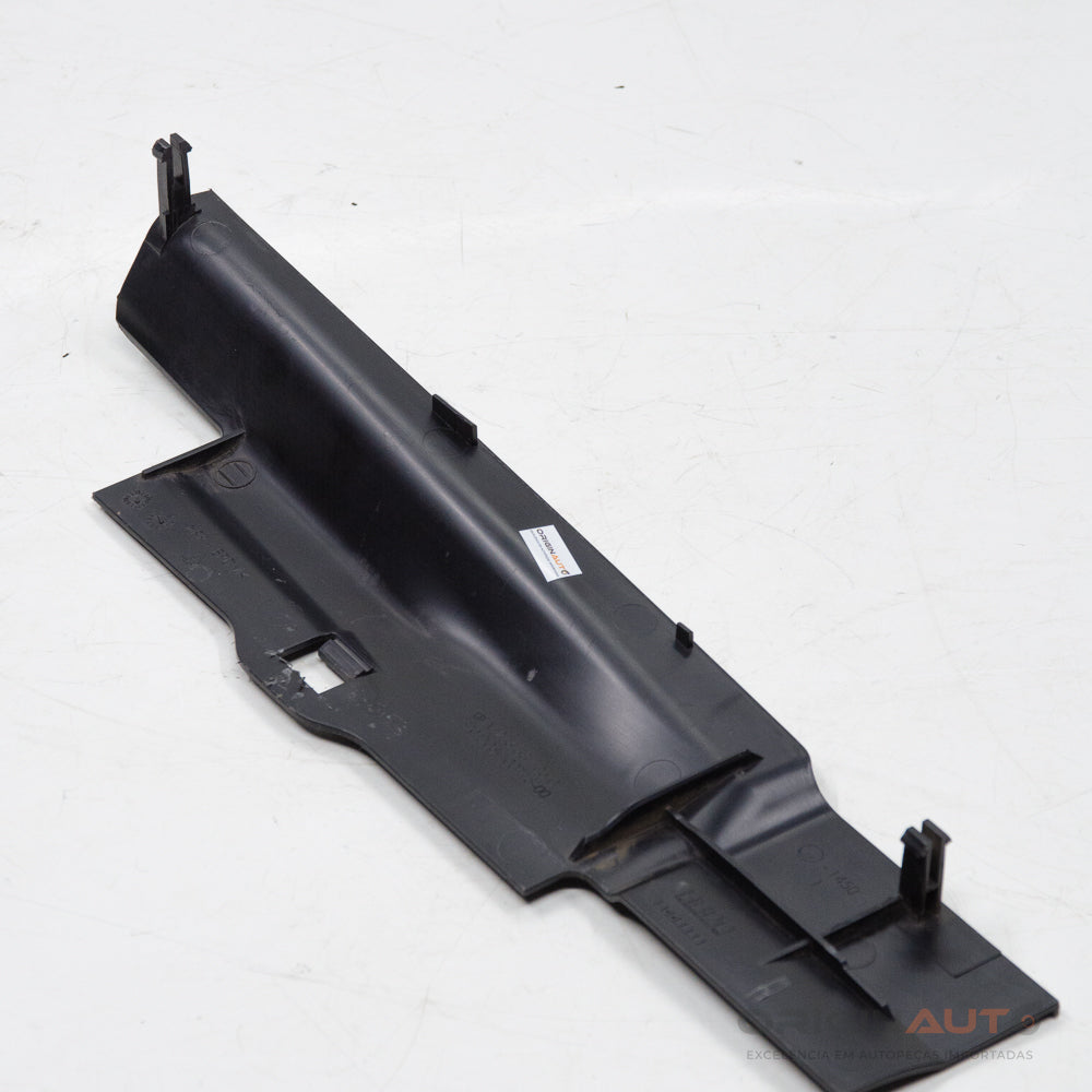 Defletor Radiador Esquerdo Mercedes Cla 200 1.6 2018 A2466870507