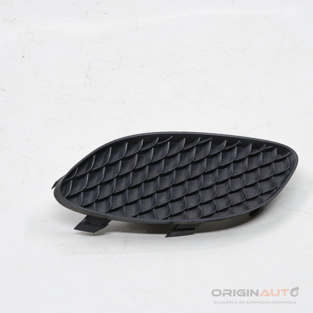 Grade Parachoque Esquerdo Mercedes Cla 200 1.6 2018 A1178852300