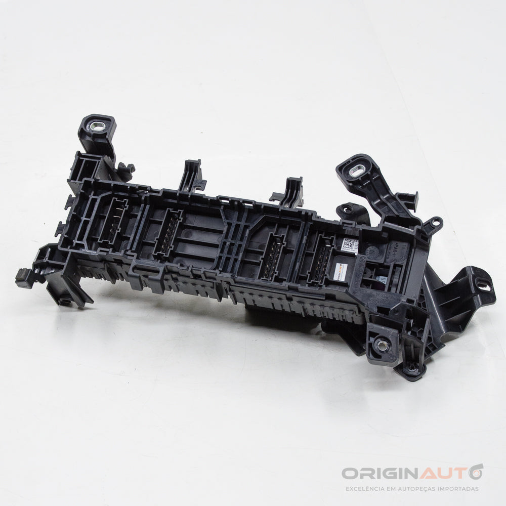 CAIXA FUSIVEIS INTERNA MERCEDES CLA 200 1.6 2018 A2465402714 A2466840437