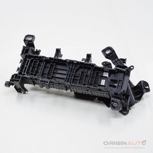 CAIXA FUSIVEIS INTERNA MERCEDES CLA 200 1.6 2018 A2465402714 A2466840437