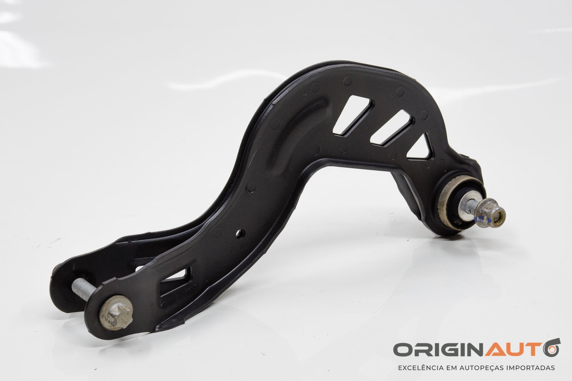 Braco Curvo Traseiro Mercedes Gla 200 2018 A2463501006