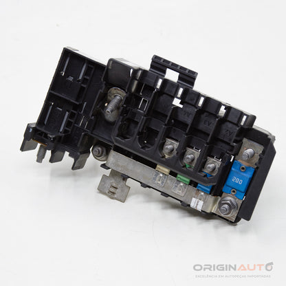 Caixa Fusiveis Bateria Mercedes Cla 200 1.6 2018 A2465401950