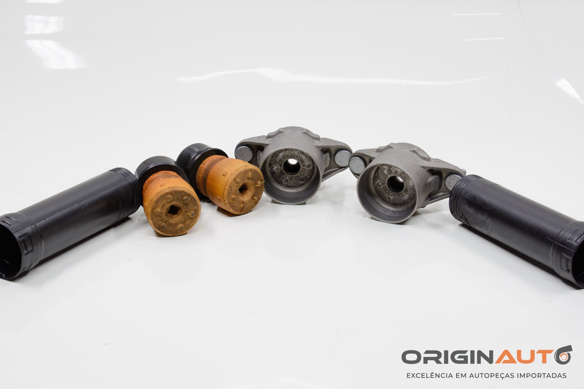 Kit Batente Coxim Traseiro Mercedes Gla 200 2018 A2463240307 A2463260064