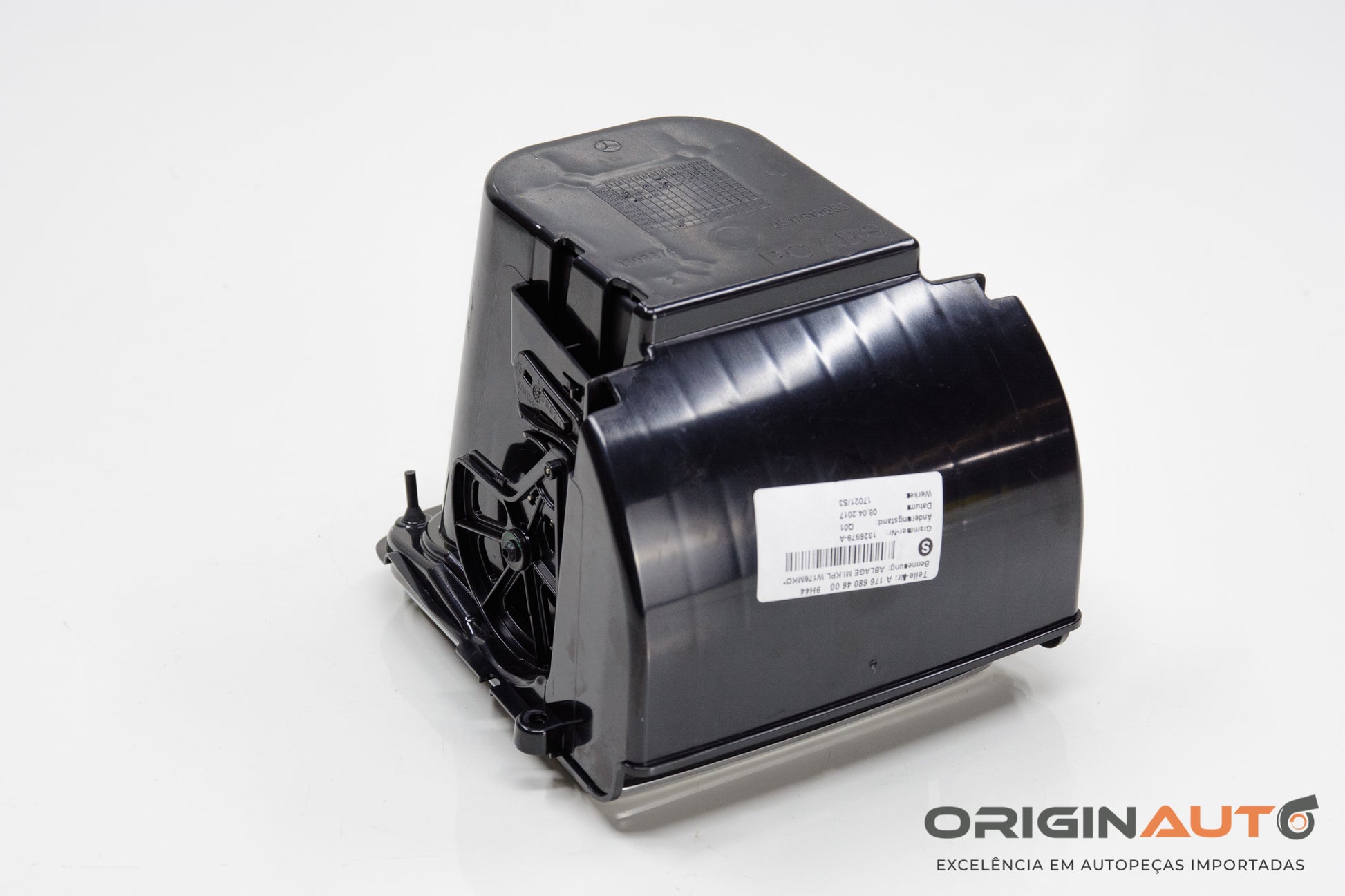 Porta Objetos Console Central Mercedes Gla 200 2018 A1766804600