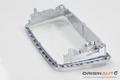 Moldura Multimidia Mercedes Gla 200 2018 A1766890018