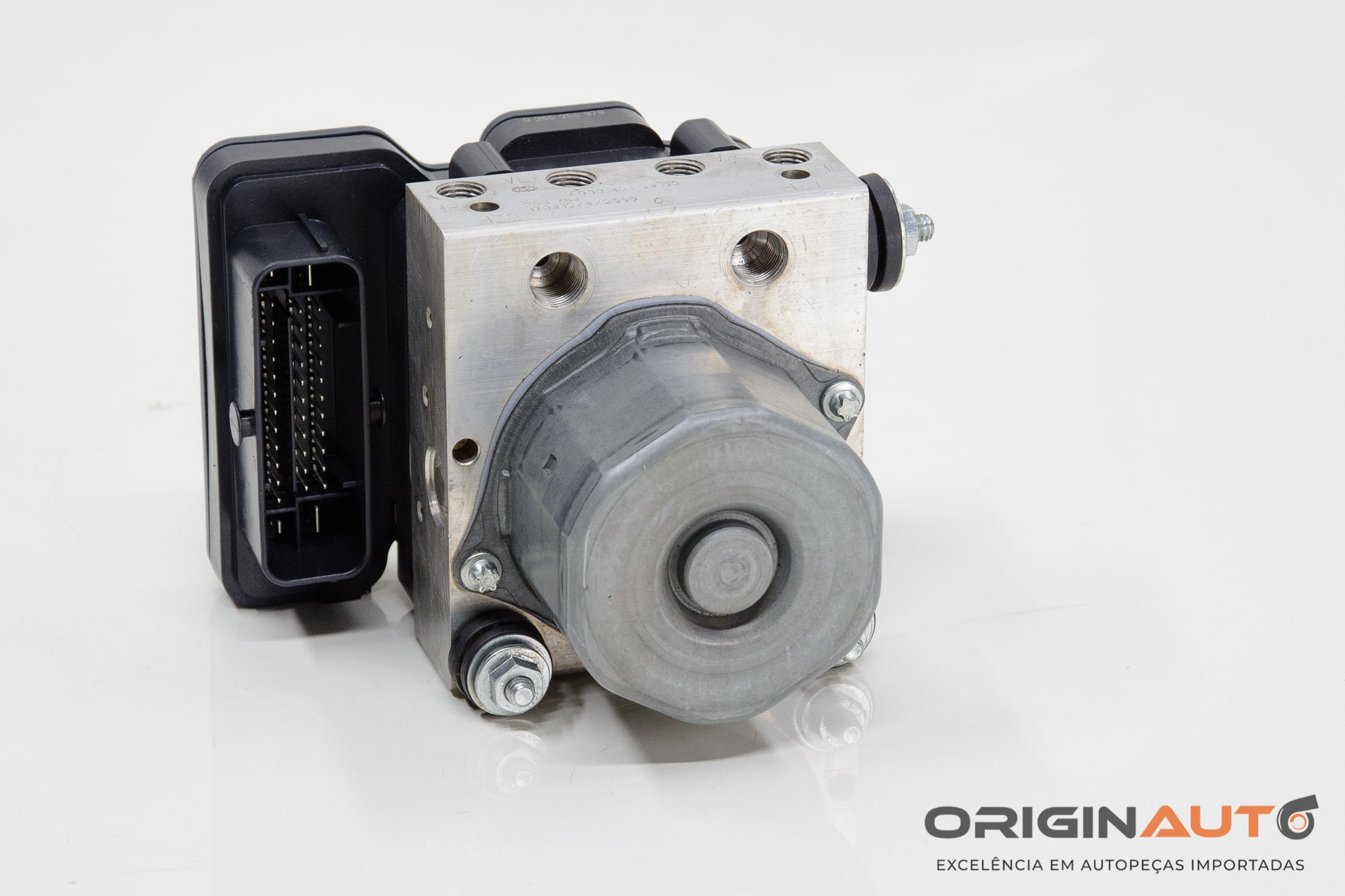 Modulo Bomba Central MERCEDES GLA A CLA B200 1.6 2018 A0004313900