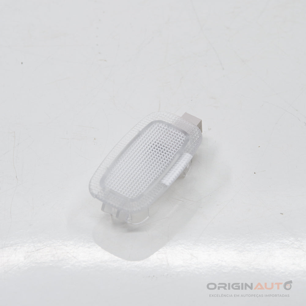 Luz Cortesia Mercedes Cla 200 1.6 2018 A2218200401