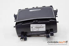 Porta Treco Tomada 12V Mercedes Gla 200 2018 A1766804400