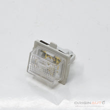 Luz Placa Mercedes Cla 200 1.6 2018 A2218200856