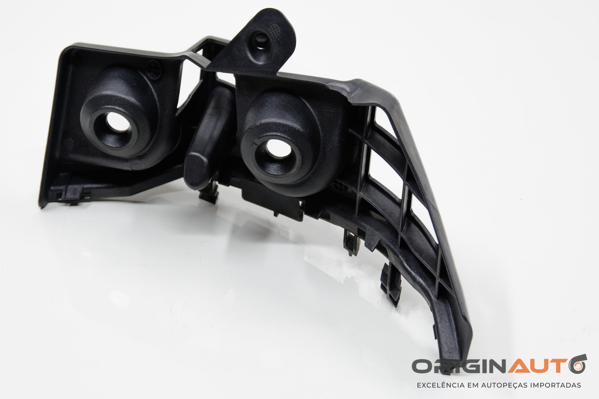 Guia Parachoque Traseiro Direito Mercedes Gla 200 2018 A1568850265