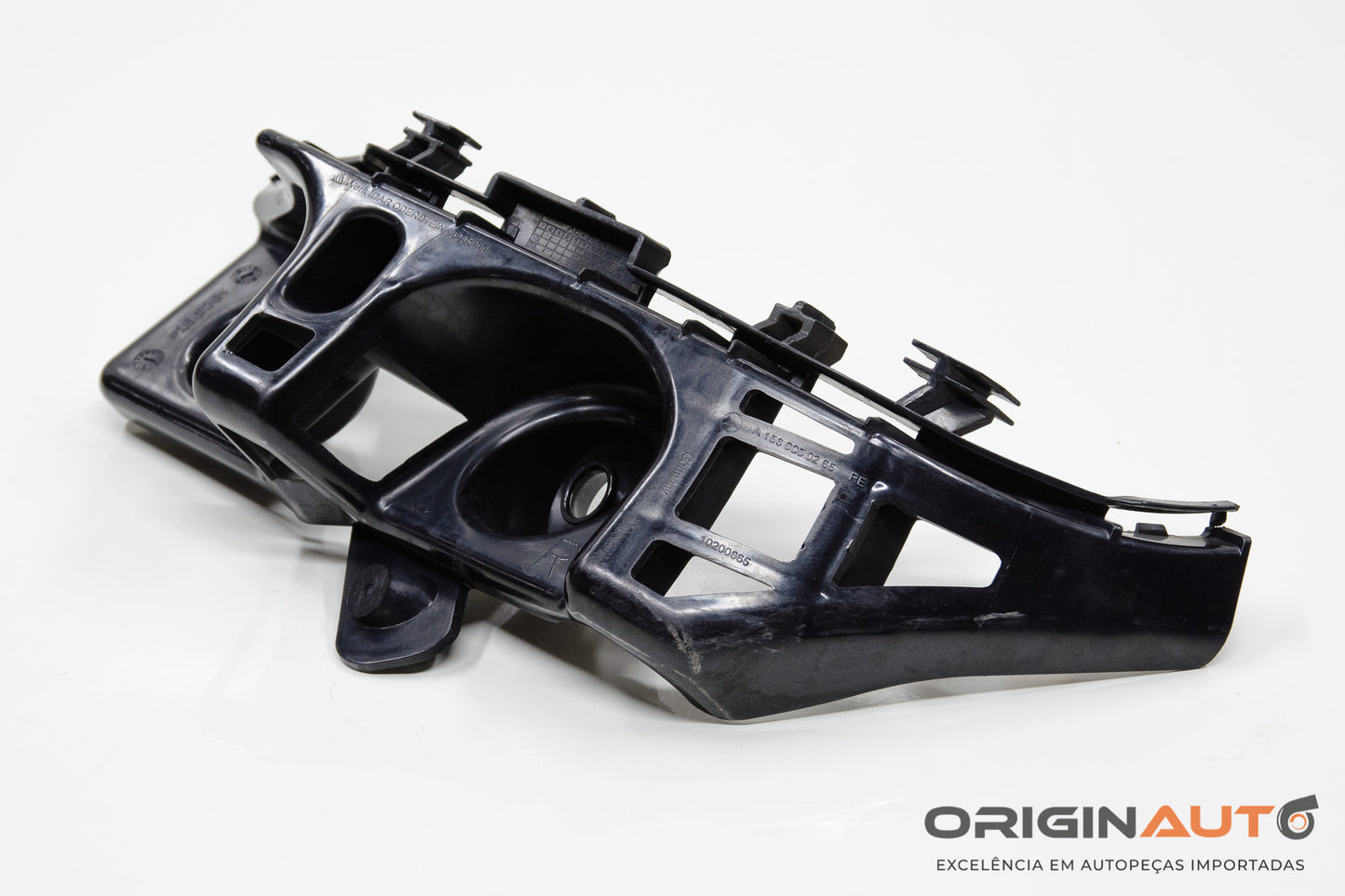 Guia Parachoque Traseiro Direito Mercedes Gla 200 2018 A1568850265