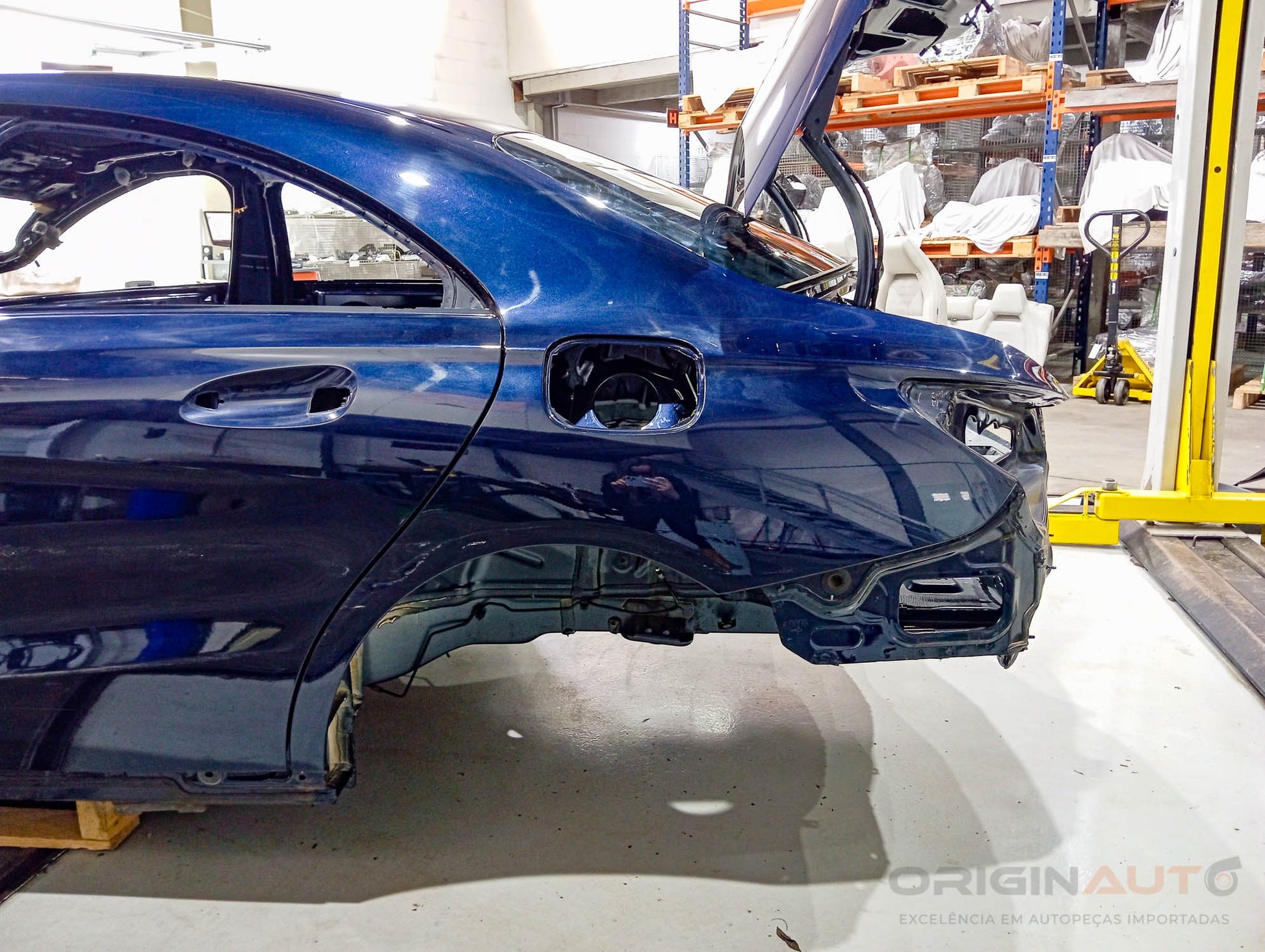 Folha Lateral Esquerda Mercedes Cla 200 1.6 2018