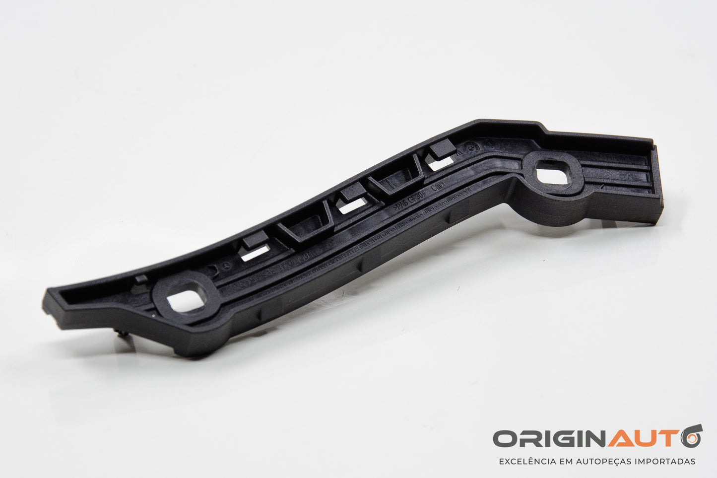 Suporte Parachoque Traseiro Esquerdo Mercedes Gla 200 2018 A1568853700