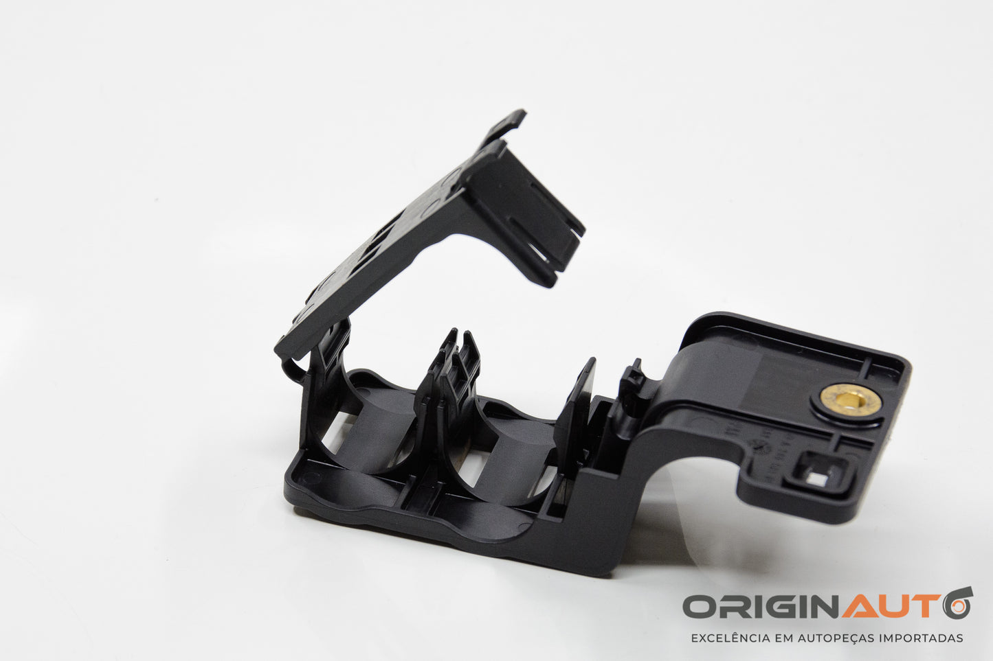 Suporte Mangueira Ar Quente Mercedes Gla 200 2018 A2465010120