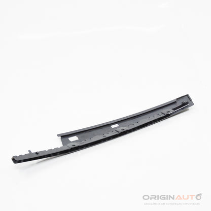 Acabamento Black Piano Porta D/E Audi A4 2.0 Tfsi B9 2018 8W0837901