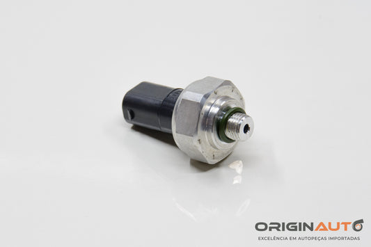 Sensor Pressostato A/C Mercedes Gla A Cla B200 1.6 2018 A2110000283