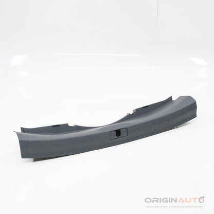 Soleira Tampa Traseira Porta Mala Audi A4 2.0 Tfsi B9 2018 8W5863471B