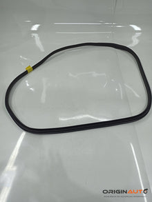 Borracha Vao Carroceria Traseira Esquerda Mercedes-Benz Gla Gla 200  A1566920176