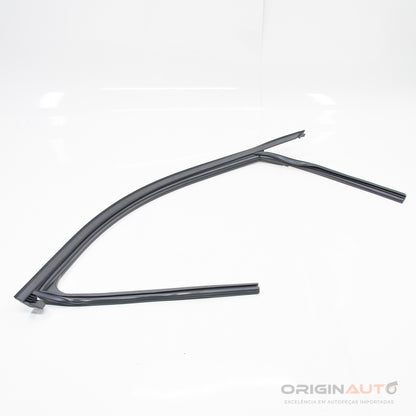 Canaleta Vidro Dianteira Direita Audi A4 2.0 Tfsi B9 2018 8W0837440D