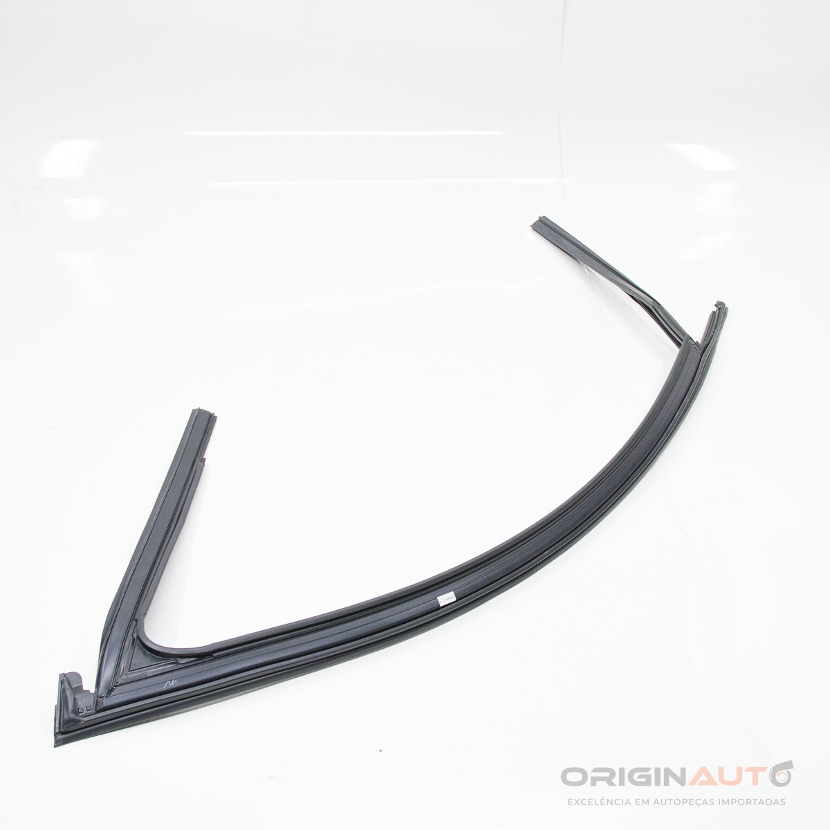 Canaleta Vidro Dianteira Direita Audi A4 2.0 Tfsi B9 2018 8W0837440D