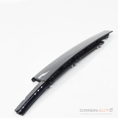 Acabamento Black Piano Porta D/D Audi A4 2.0 Tfsi B9 2018 8W0837902