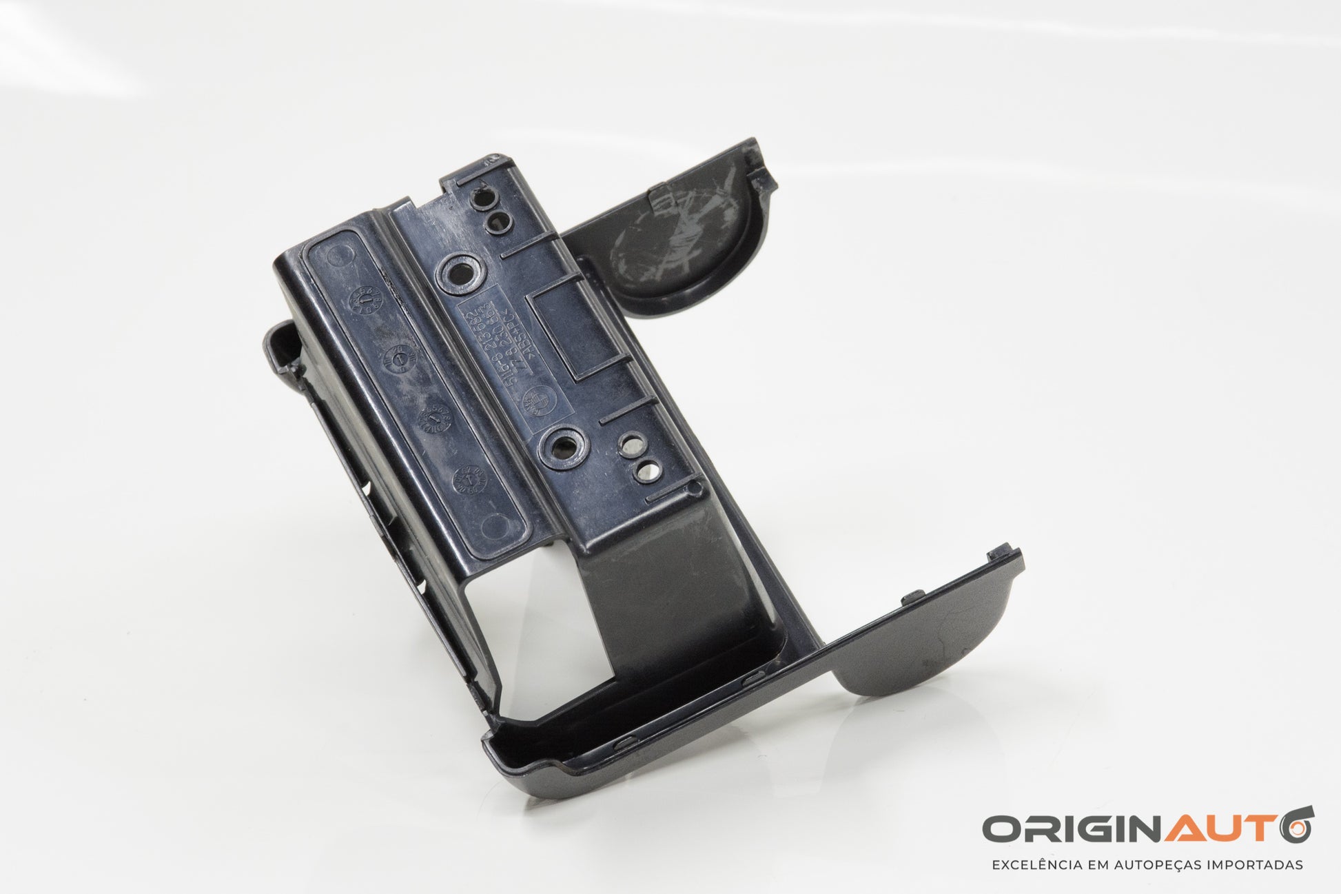 Acabamento Console Central Traseiro Cinzeiro Bmw 320I E46 2001 51168213682