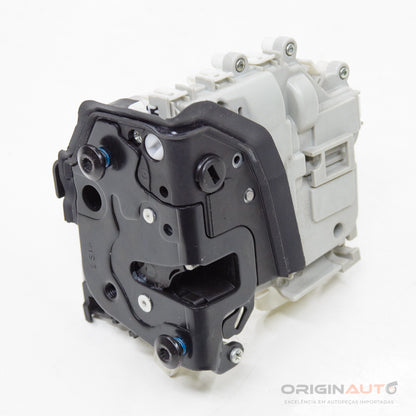 Fechadura Eletrica Traseira Esquerda Audi A4 2.0 Tfsi B9 2018 8X0839015C