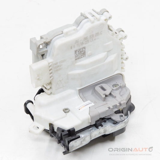 Fechadura Eletrica Traseira Esquerda Audi A4 2.0 Tfsi B9 2018 8X0839015C